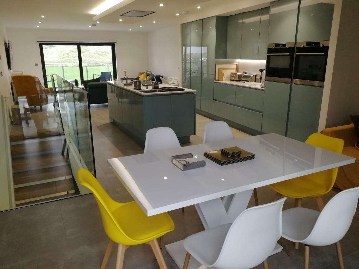 Portrush Luxury Apartment, Currangate Zewnętrze zdjęcie